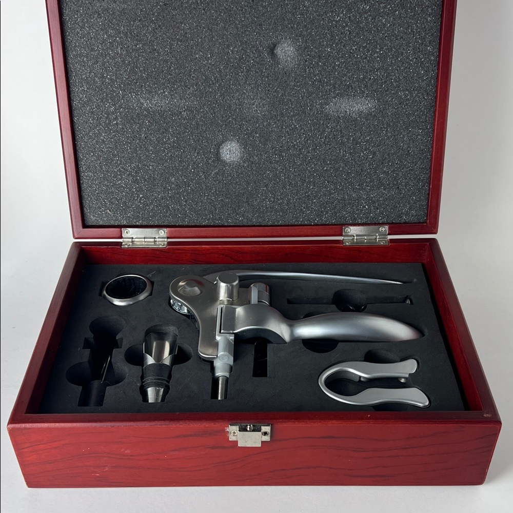 Chrome Wine Sommelier Opener Set in Wooden Box Great Gift Idea